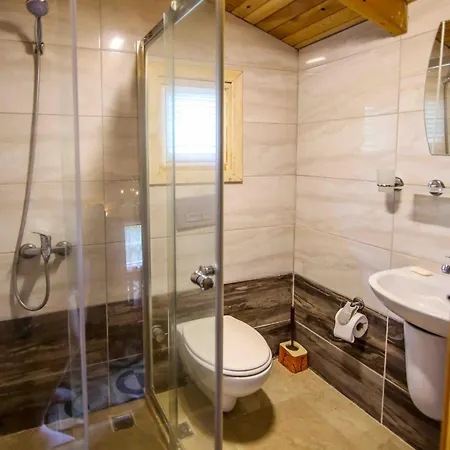 Ilk Ayvilla2 Villa