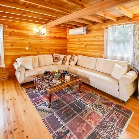 Villa Ilk Ayvilla2 *